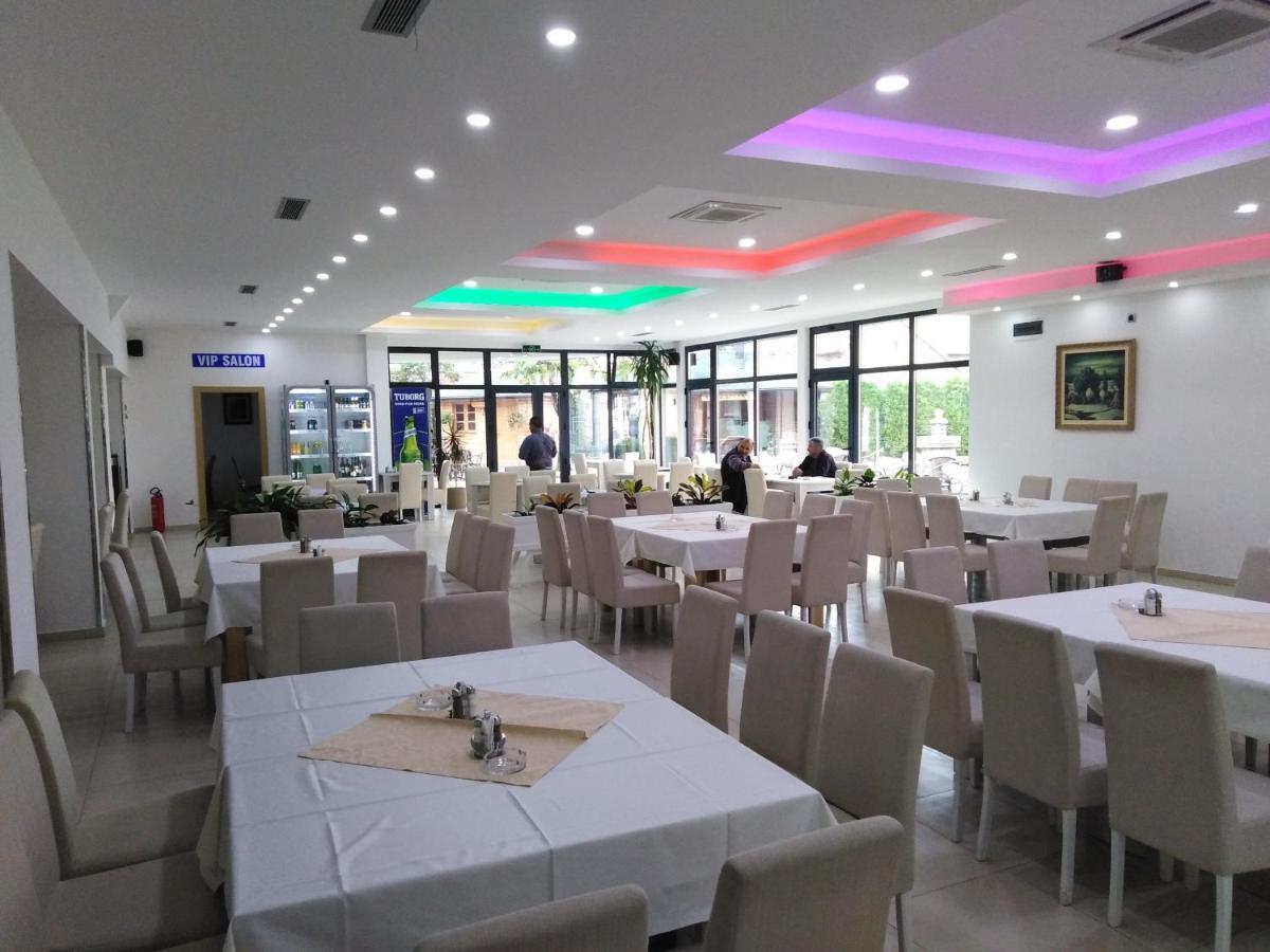 Hotel Mk, Plavi Restoran, Лозница Экстерьер фото